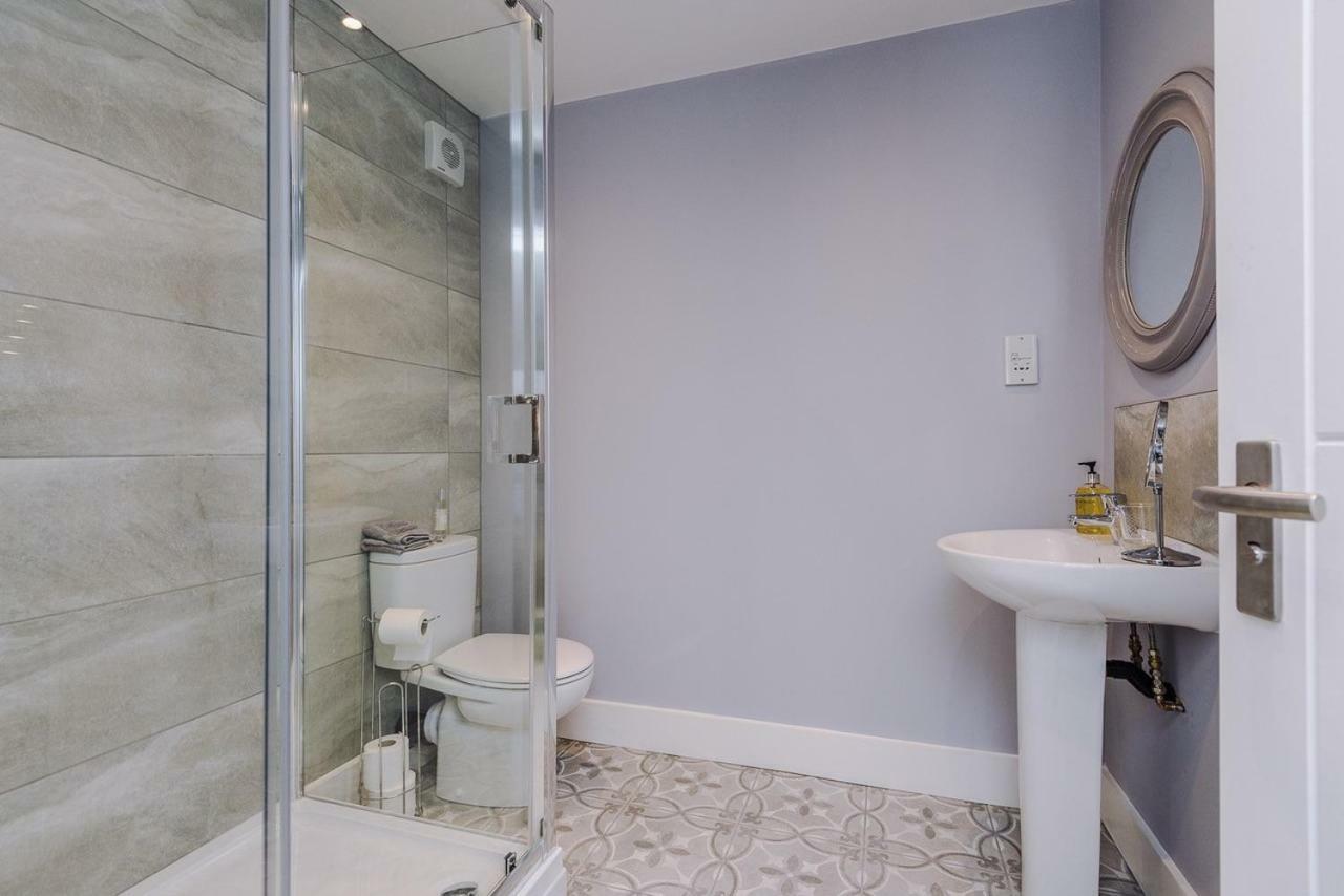 Lymm Boutique Rooms Экстерьер фото
